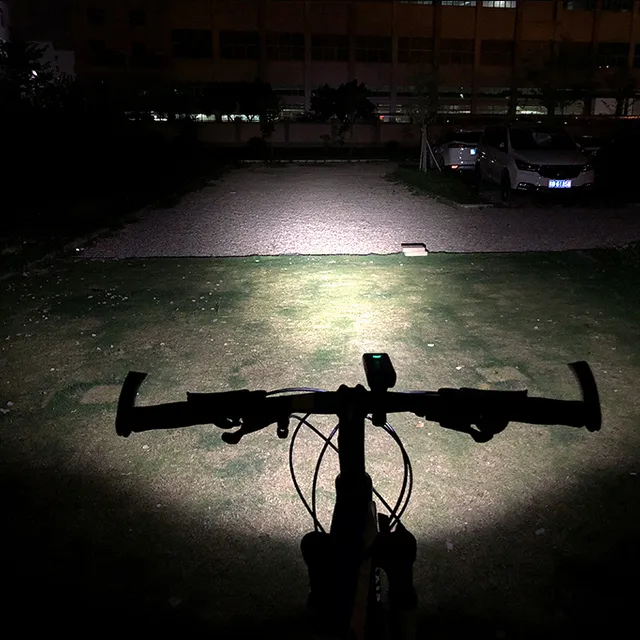 Lanterna LED pentru bicicletă rezistentă la apă cu încărcare