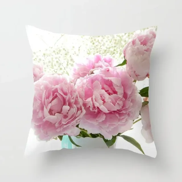 Gentle pillowcase with flower motif 45 x 45 cm