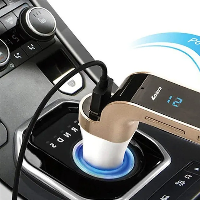 Multifunctional bluetooth MP3 into the car