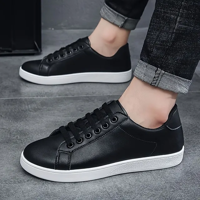 Fashionable men's skateboard boots with breathable PU leather uppers, anti-slip sole and lace lace lace trim - suitable for outdoor activities, spring, summer and autumn.