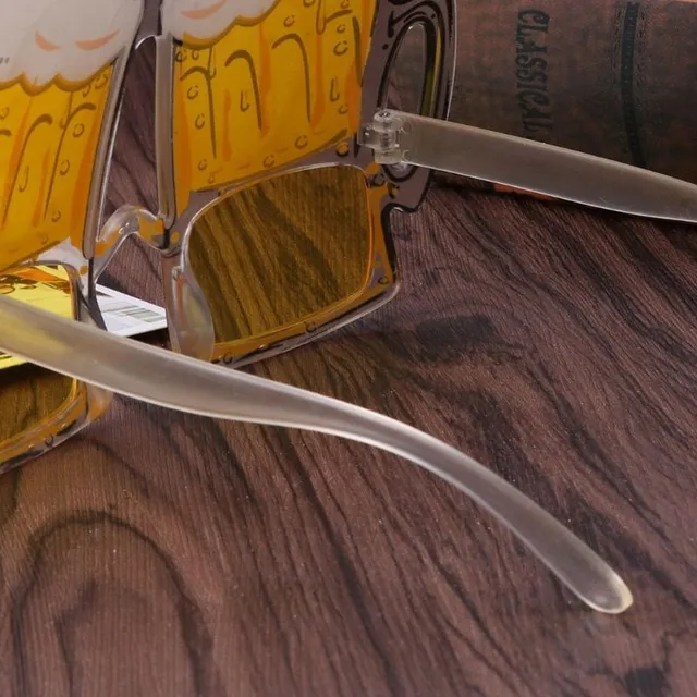 Fun party sun beer glasses