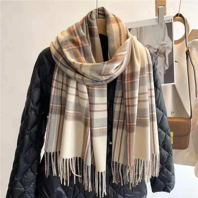 Women's luxury scarf for cold weather