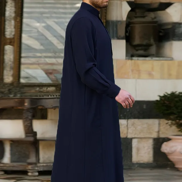 Męski długi tradycyjny arabski kaftan