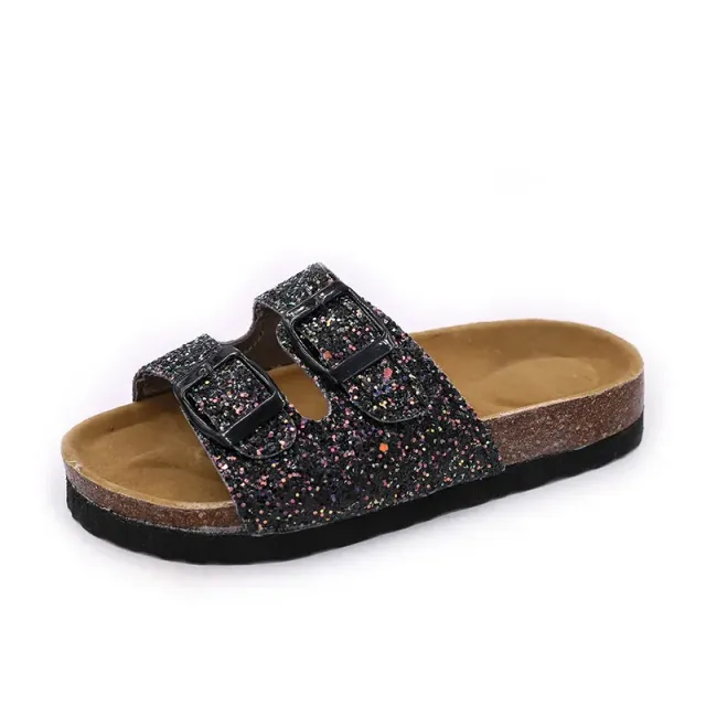 Unisex slippers in various stylish patterns, with buckles and in sizes 33-43