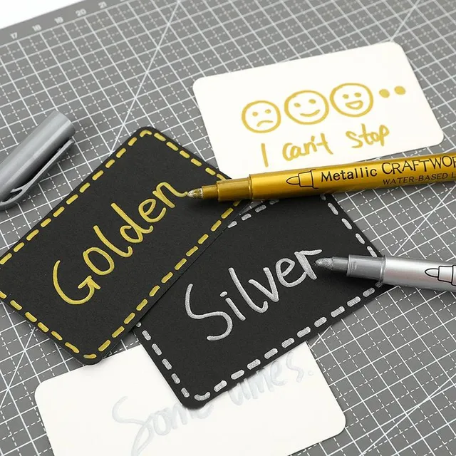 Permanent marker gold and silver - set of 2