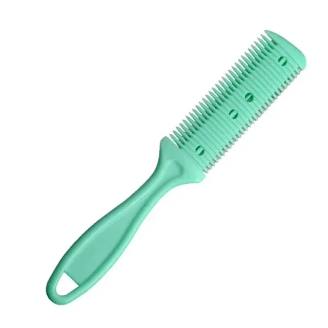 Hairdressing comb with razor and scissors for cutting bangs