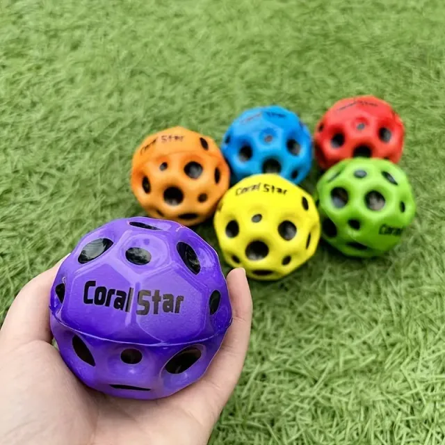 Superodolný skákací míč pro zlepšení koordinace