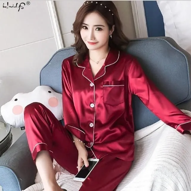 Ladies satin pyjamas with button fastening