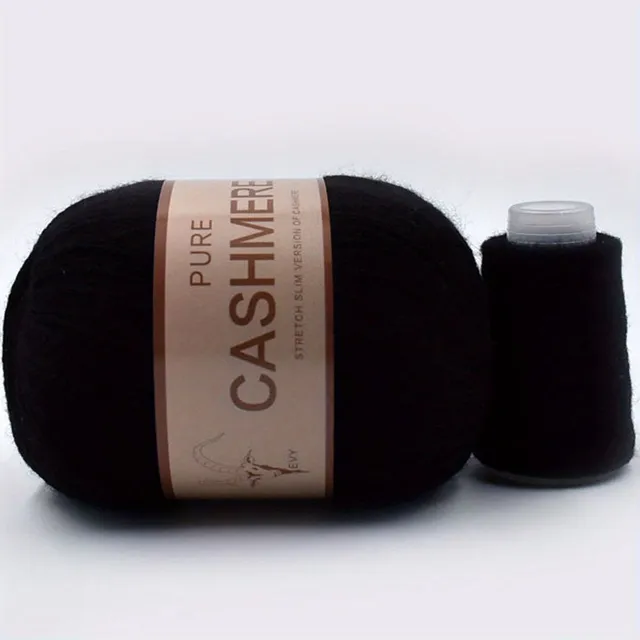 Beautiful 98% cashmere yarn for hand knitting and crochet - soft and suitable for machines - ball for scarves, sweaters and more