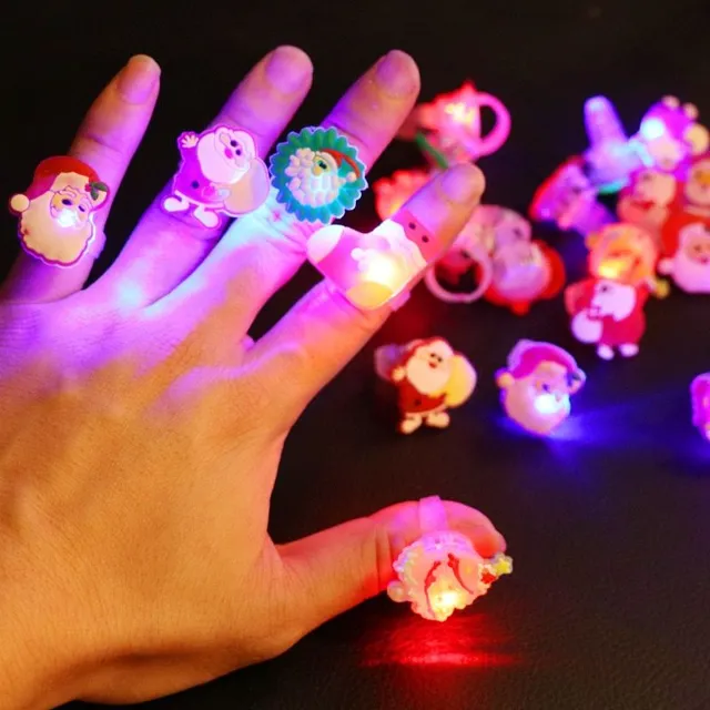 Beautiful LED rings with Christmas motif Adele