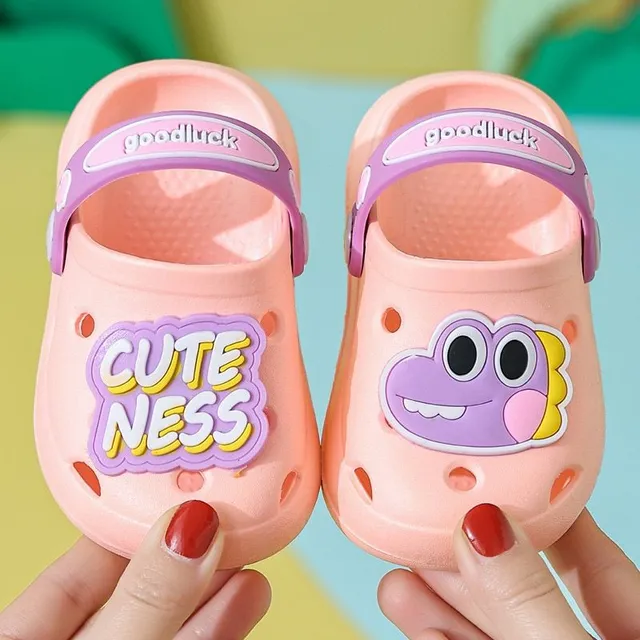 Children's perforated foam slippers with cute accessory