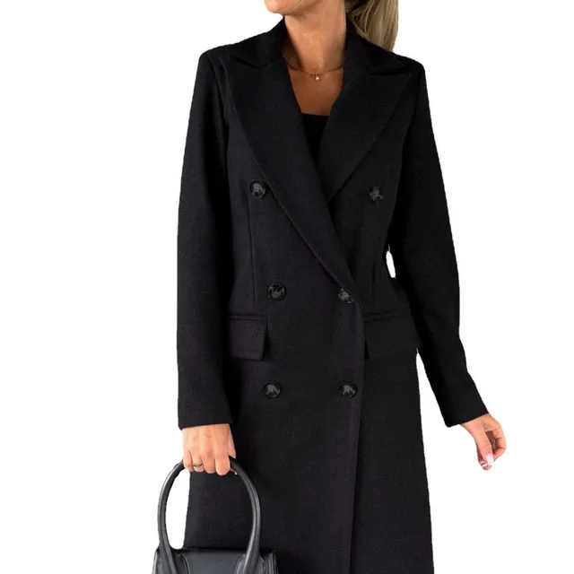 Double-breasted wool coat with long sleeves