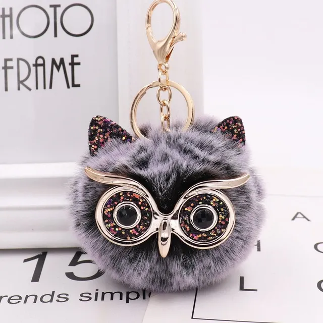 Owl pendant for handbag with fur