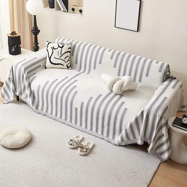 Universal year-round bedspread with hair on sofa against scratching animals, dirty and unslippery