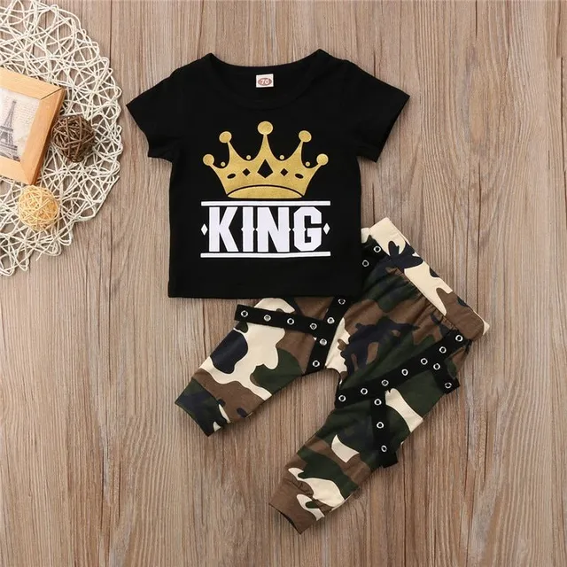 Set de stradă pentru băieți cu imprimeu camuflaj King