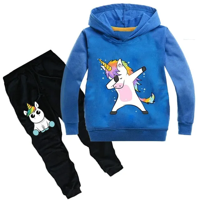 Children's tracksuit with dancing unicorn