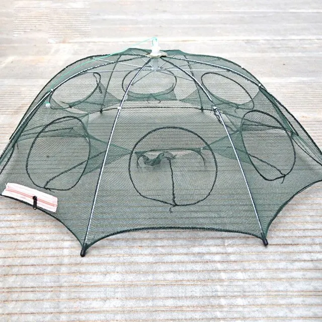 Innovative fishing net with 8 holes