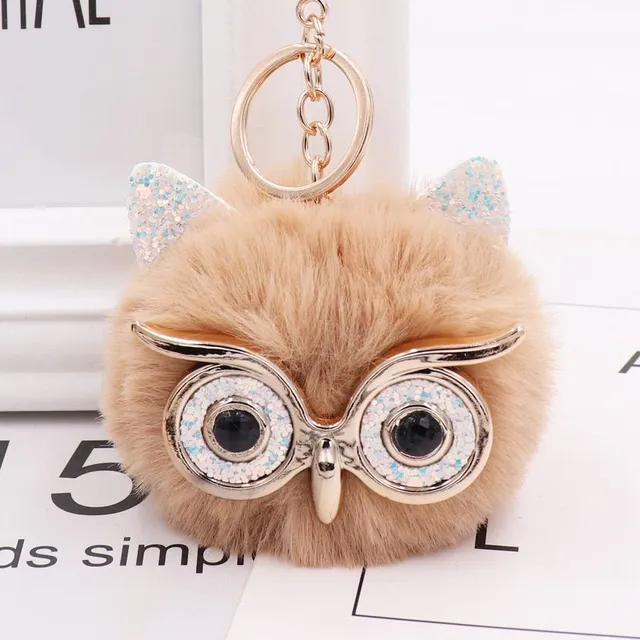 Owl pendant for handbag with fur