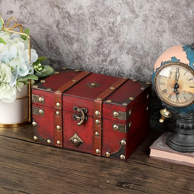 Truhlica pokladu - drevená šperková krabica Vintage