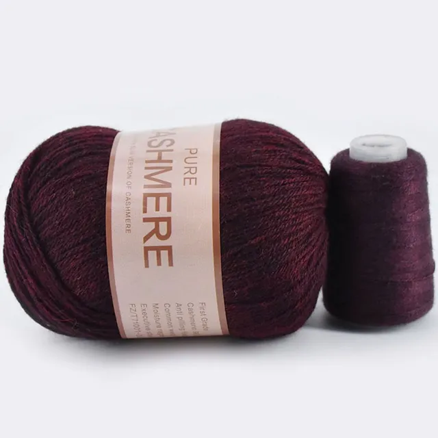 Beautiful 98% cashmere yarn for hand knitting and crochet - soft and suitable for machines - ball for scarves, sweaters and more