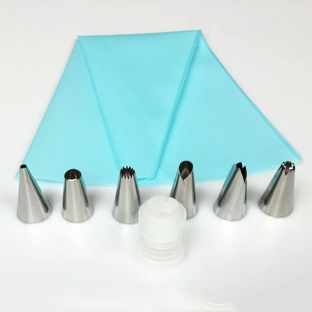 Decorating pastry bag - 6 nozzles