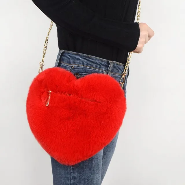 Women's cute plush shoulder bag in the shape of a heart