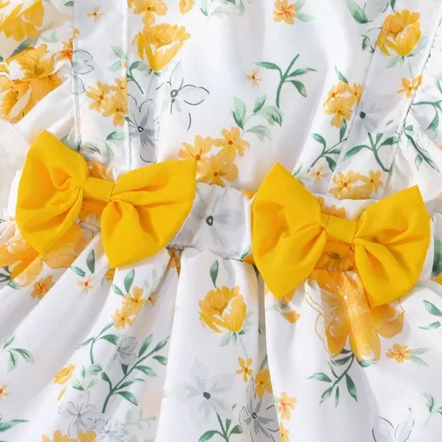 Baby dress for newborns with butterfly sleeves and yellow flower pattern