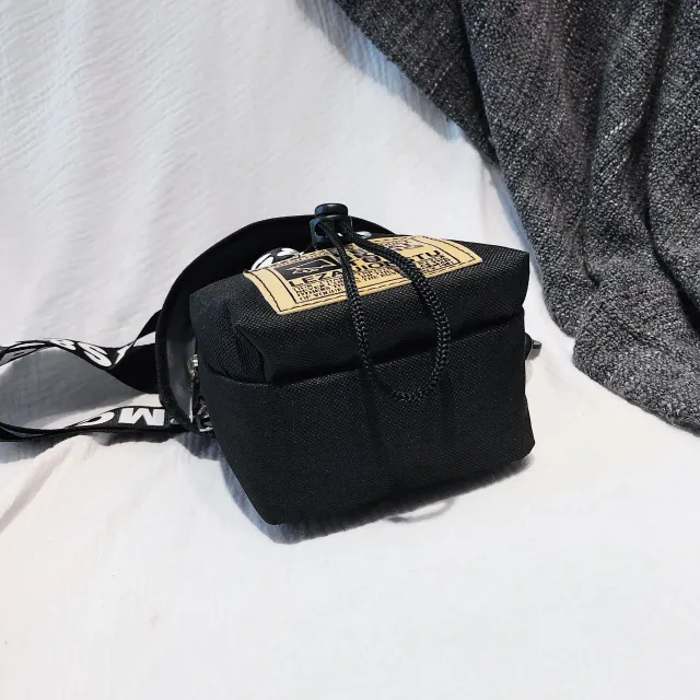 Mini damska torba na ramię typu crossbody