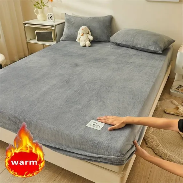 Velvet stretching sheet with deep bed, extra warm and soft