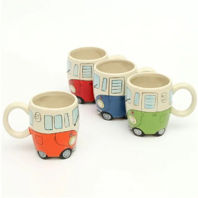 Ceramic mug hand painted J2546