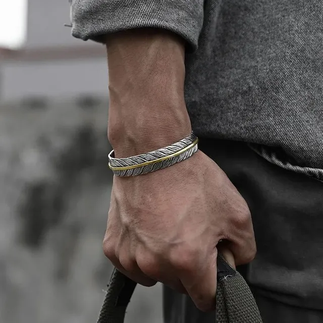 Men's stylish Viking bracelet with runes
