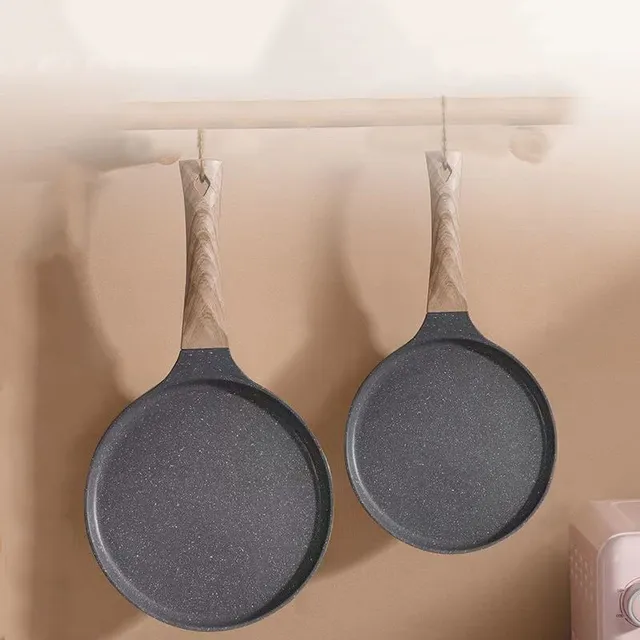 Pancake pancake pan - Non-sticky surface, Wooden handle, Suitable for induction