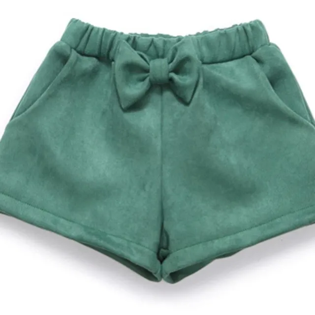 Desi Girls' shorts zelena 4