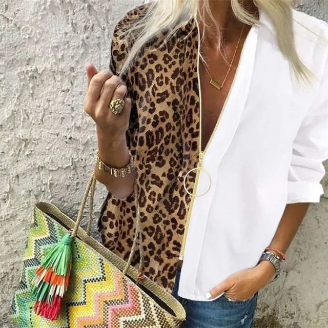 Women's zipped shirt with long sleeves and leopard pattern