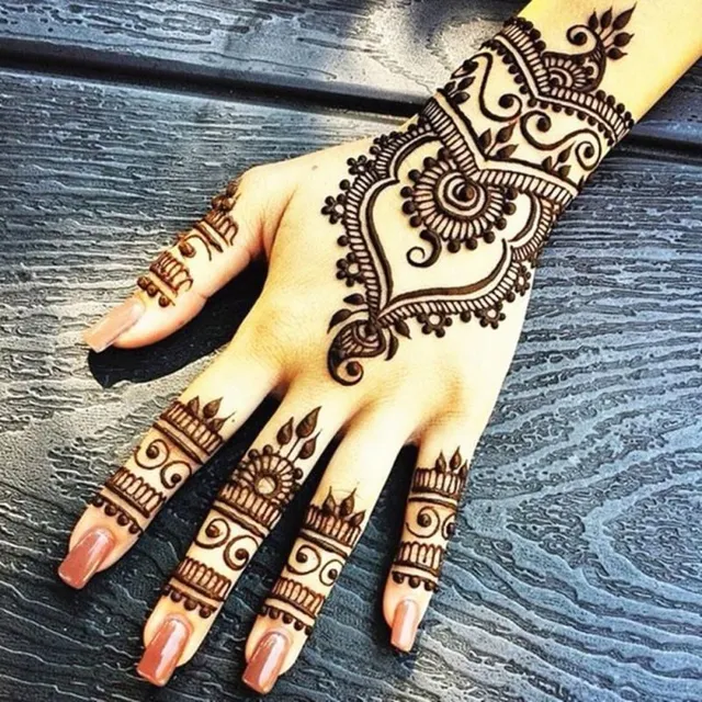 Henna - ideiglenes tetoválás - több szín