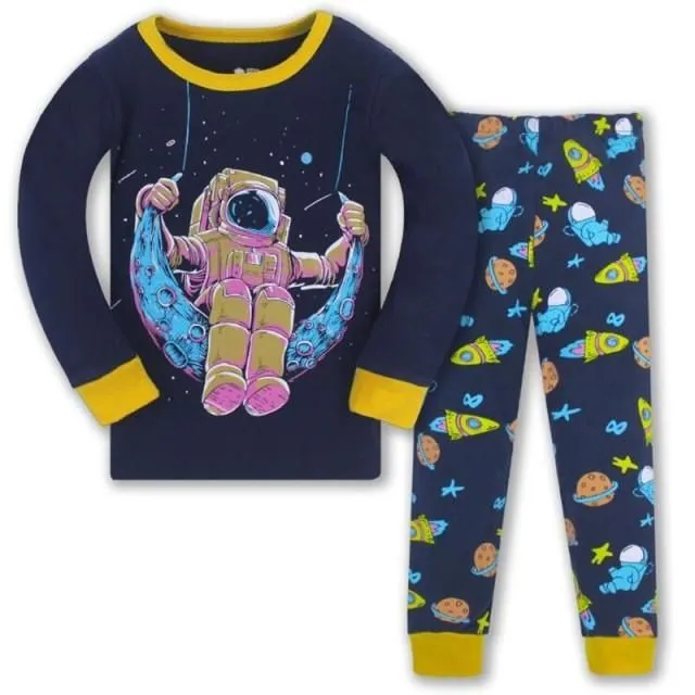 Children's two-piece pajamas with long sleeves