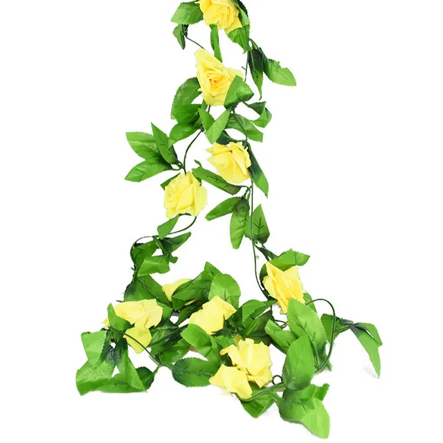 Decorative artificial climbing plants