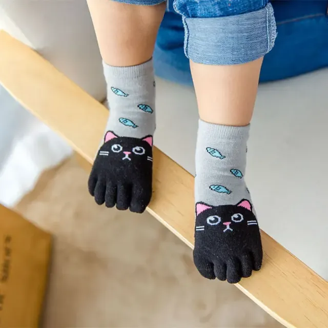 Baby socks with fingers in cute animal design