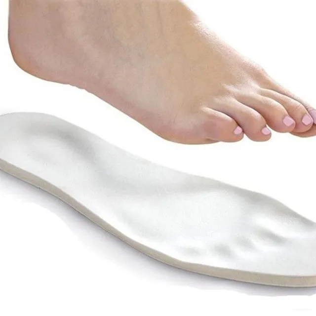 Comfortable shoe pads made of memory foam - universal