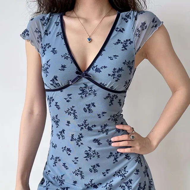 Women's dress with floral printing, short sleeve, V-neck and volleyline