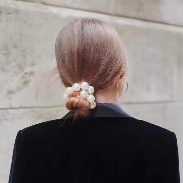 Modne sztuczne perły dla kobiet do włosów