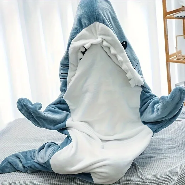 Shark blanket for adults with hood - Pleasant warm hug in the form of a shark