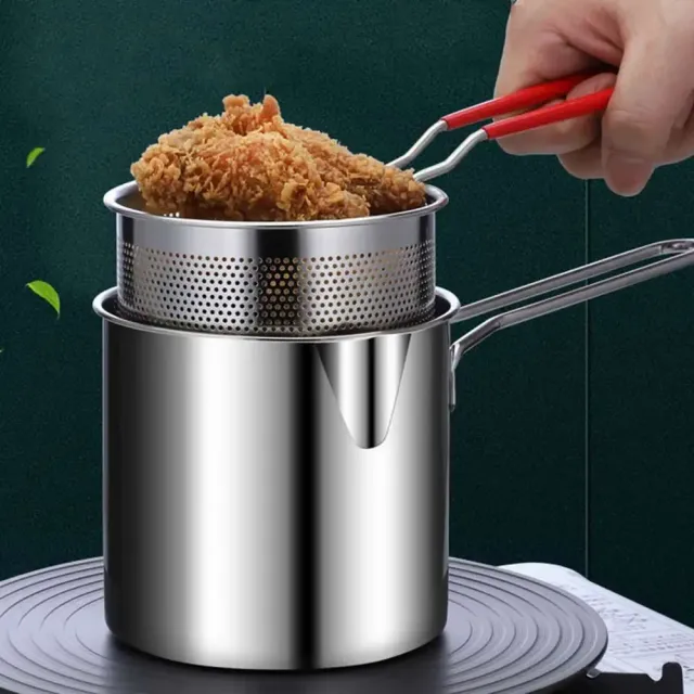 Kitchen pot for frying with stainless steel sieve - kitchen utensils