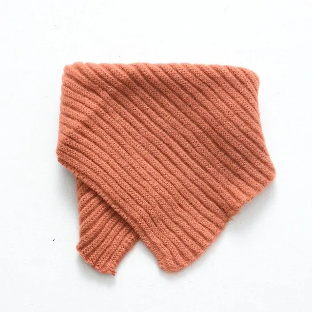 Children's knitted striped scarf Clarke oranzova