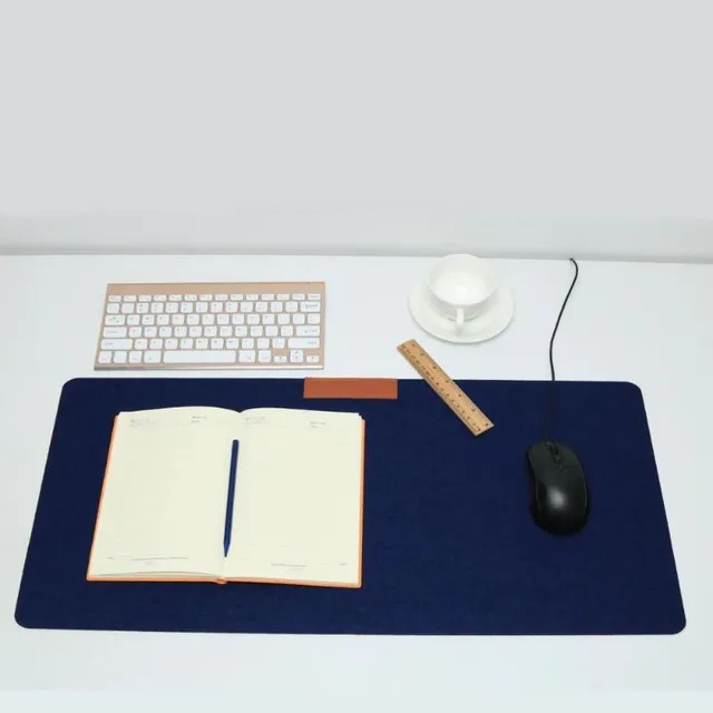 Large mouse pad for the whole desk