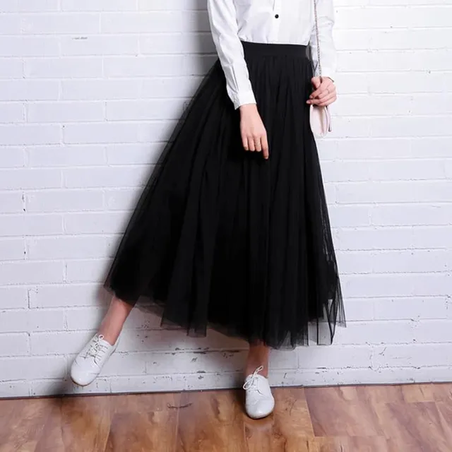 Women's tulle skirt with elastic waistband