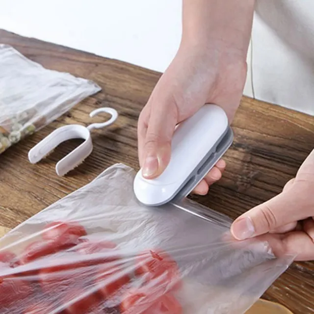 Kitchen laminator for foil