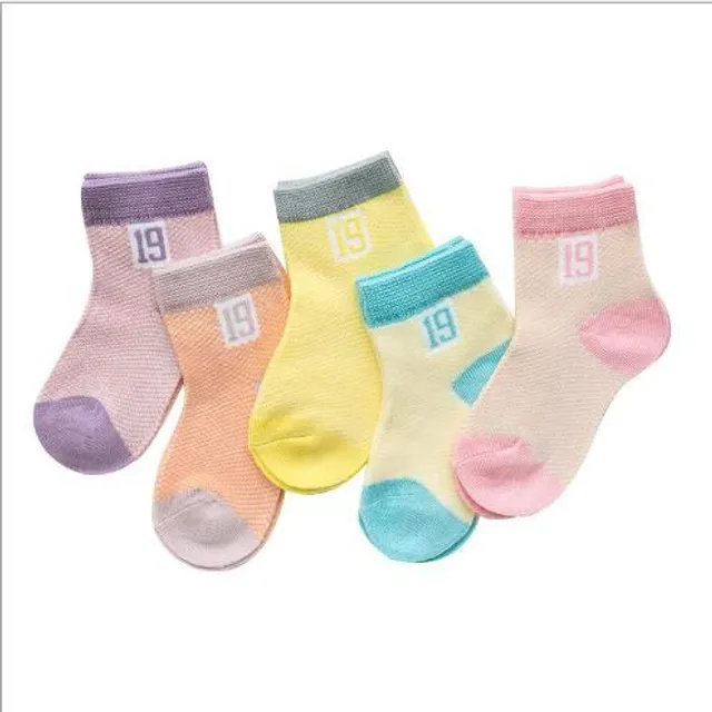 Baby socks with animals