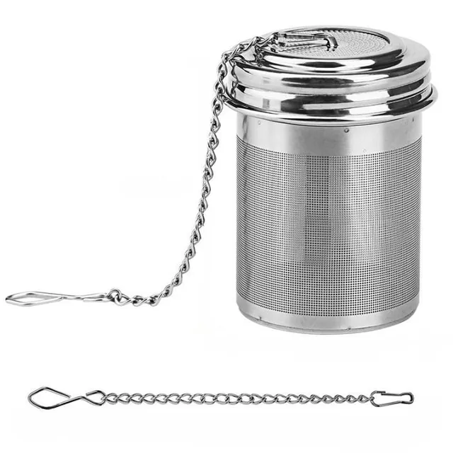 Stainless steel strainer for steeping tea leaves