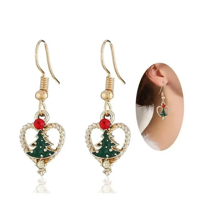 Earrings with Christmas motifs